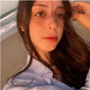 Profesora de Lengua castellana y literatura da clases online